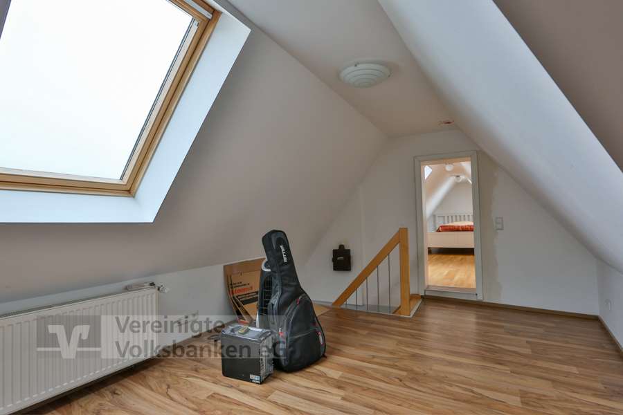 Immobilie in Gäufelden - Charmantes Einfamilienhaus mit vermieteter Einliegerwohnung - Willkommen in Ihrer neuen Immobilie - Bild 9