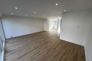Exklusives Reihenmittelhaus 5 Zimmer in Lohmar Einbauküche + Wärmepumpe + Photovoltaik – Parkstraße 76, 53797 Lohmar – Vorschaubild 14