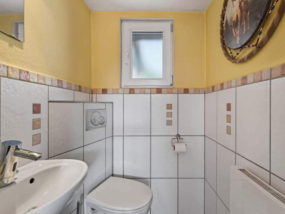 Gäste-WC im Eingangsbereich