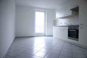 WG-taugliche 2-Zimmer-Wohnung mit Einbauküche – Carl-von-Ossietzky-Straße 57, 9126 Chemnitz – Vorschaubild 5