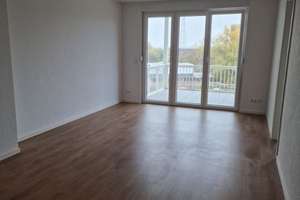 Helle 2-Raumwohnung Mietbeginn 01.02.2026 – Martin-Riesenburger-Straße 38, 12627 Hellersdorf, Berlin – Vorschaubild 5