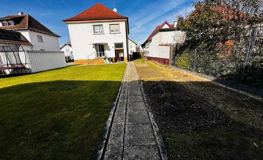 Zweifamilienhaus mit Potenzial – eine sichere Miete, eine Wohnung ab 2026 bezugsfrei