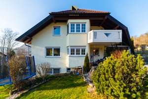 Architektenhaus mit Weitblick: Zweifamilienhaus auf großem Grundstück mit weitläufigen Garten – Die vollständige Adresse der Immobilie erhältst du vom Anbieter., 73326 Deggingen – Vorschaubild 24
