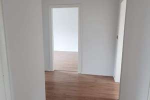 Lichtdurchflutete 3-Zimmer-Wohnung mit Balkon – Hannoversche Straße 124b, 30627 Misburg-Nord, Hannover – Vorschaubild 4