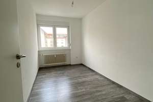 Provisionsfrei - Top gepflegtes & modernisiertes 8-Parteienhaus mit 4 Garagen in attraktiver Lage – Die vollständige Adresse der Immobilie erhältst du vom Anbieter., 68519 Viernheim – Vorschaubild 9