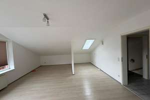 2-Zimmer-Dachgeschosswohnung mit Balkon  – Die vollständige Adresse der Immobilie erhältst du vom Anbieter., 30826 Garbsen – Vorschaubild 5