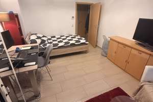 Helle Mobiliert 1-Zimmer-Wohnung mit Balkon in Top-Lage (Stuttgart-West) – Silberburgstraße 155, 70178 Feuersee, Stuttgart – Vorschaubild 2