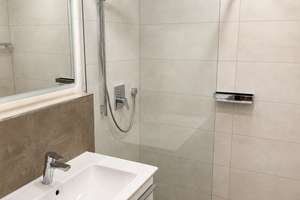 Bieterverfahren | Stilvoll modernisierte 2-Zimmer-Wohnung mit Balkon in Stuttgart-Stammheim – Die vollständige Adresse der Immobilie erhältst du vom Anbieter., 70439 Stammheim-Süd, Stuttgart – Vorschaubild 5