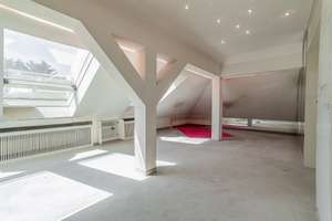 TRUDERING / geräumige 2-Zimmer-Dachgeschosswohnung mit Blick ins Grüne – Die vollständige Adresse der Immobilie erhältst du vom Anbieter., 81825 Waldtrudering, München – Vorschaubild 2