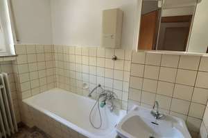Sanierungsbedürftiges Ein- bis Zweifamilienhaus mit viel Platz in familienfreundlicher Lage! – Die vollständige Adresse der Immobilie erhältst du vom Anbieter., 33739 Dornberg, Bielefeld – Vorschaubild 25