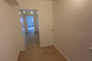 Geräumige 3-Zimmer-Souterrain-Wohnung – Perfekt für WG, Studenten oder Berufstätige! – Fuldatalstr 36, 34125 Wesertor, Kassel – Vorschaubild 11