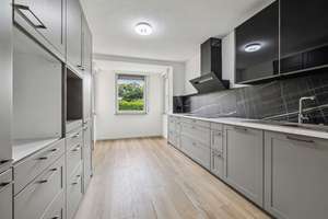 🏡 Familienfreundliche Doppelhaushälfte in Geislingen mit Garten & Garage – frisch modernisiert! 🌿 – Werkstraße 50, 73312 Geislingen an der Steige – Vorschaubild 9