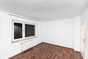 Investmentobjekt: Mehrfamilien-/Mehrgenerationenhaus mit drei Mieteinheiten und Nebengebäude – Die vollständige Adresse der Immobilie erhältst du vom Anbieter., 63225 Langen (Hessen) – Vorschaubild 7