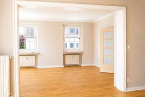 Charaktervoller Altbau mit großem Potenzial und Rheinblick !  In Toplage von Düsseldorf-Oberkassel – 40545 Oberkassel, Düsseldorf – Vorschaubild 10