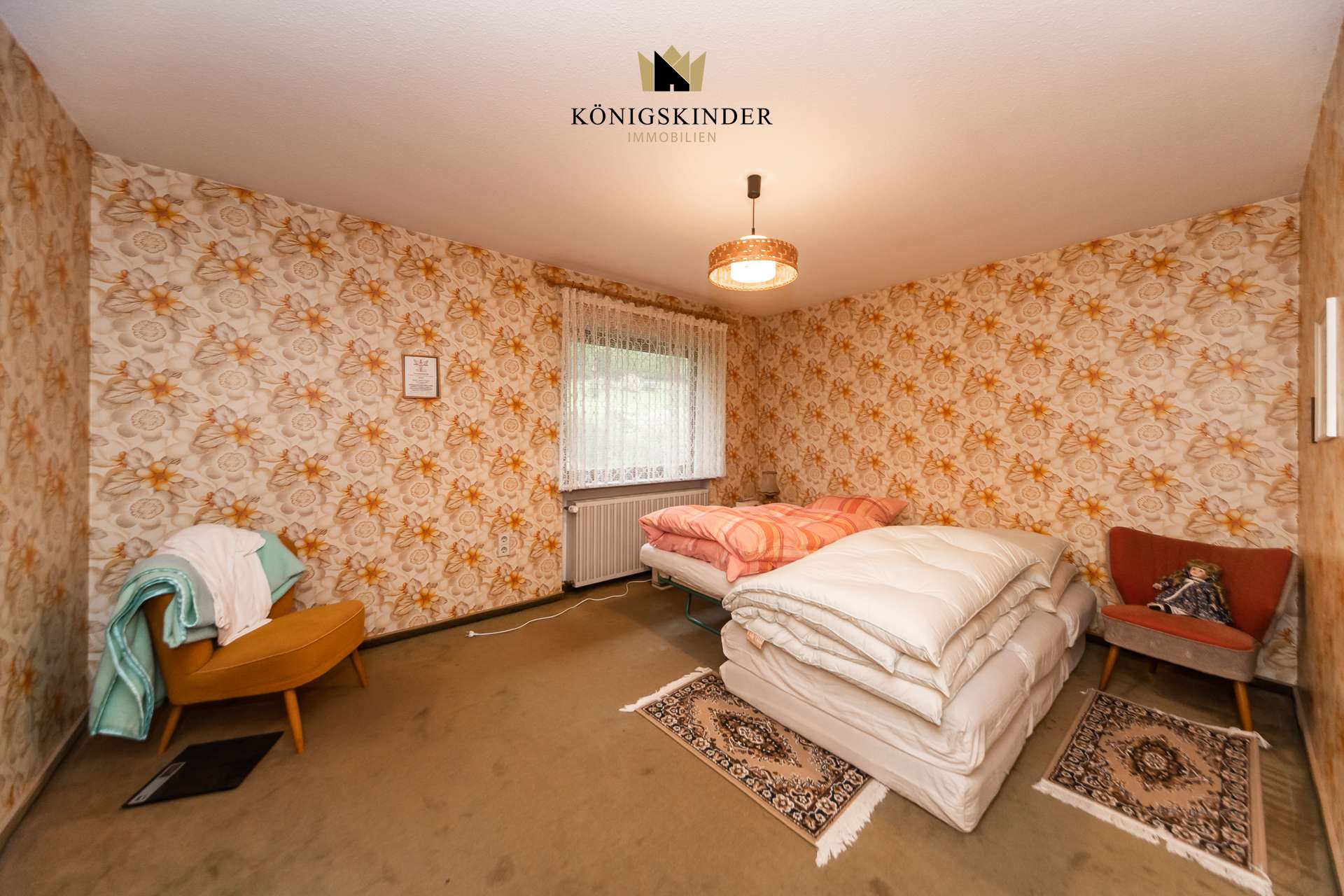 Immobilie in Walldürn - Einfamilienhaus mit 9 Zimmern - Bild 3