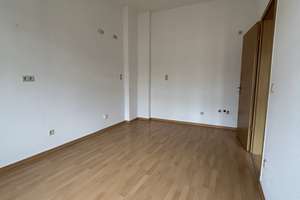 Tolle 3 Raumwohnung - wird neu saniert für Sie-mit Einbauküche und Echtholzparkett – Hölderlinstraße 15, 8056 Mitte-Nord, Zwickau – Vorschaubild 6