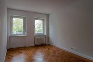 Bezugsfrei & Luxuriös: Kernsanierter Altbau-Traum in Westend mit Wintergarten – Die vollständige Adresse der Immobilie erhältst du vom Anbieter., 14050 Westend, Berlin – Vorschaubild 17