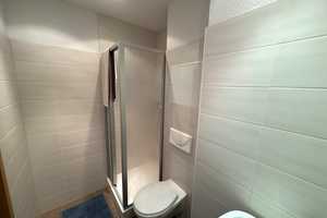 Ideal für jedes Alter: 2-Raum-Wohnung mit Aufzug und Dusche – Carl-Bobach-Straße 10, 9120 Chemnitz – Vorschaubild 8