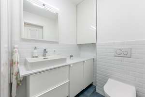 Großzügige 3 Zimmer-Wohnung mit hochwertiger Ausstattung und TG-Stellplatz – Die vollständige Adresse der Immobilie erhältst du vom Anbieter., 21031 Lohbrügge, Hamburg – Vorschaubild 17