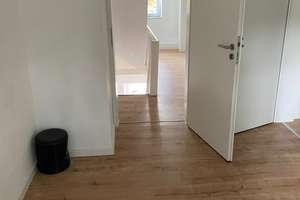 Ansprechendes Reihenmittelhaus in Finnentrop-Lenhausen! Provisionsfrei! – Die vollständige Adresse der Immobilie erhältst du vom Anbieter., 57413 Finnentrop – Vorschaubild 4