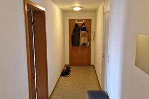 Ruhige und zentrale 2-Zimmer Wohnung mit Balkon im Herzen von Karlsruhe – Hirschstr. 36, 76133 Innenstadt-West, Karlsruhe – Vorschaubild 2