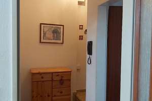 Lichtdurchflutete Dachgeschosswohnung mit Charme & Balkon in Spielstraße in Innenstadtnähe – Waterloostr. 5, 65195 Westend / Bleichstraße, Wiesbaden – Vorschaubild 9