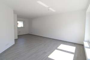 Schönes Reihenmittelhaus mit sonniger Terrasse in Krusenbusch! – Die vollständige Adresse der Immobilie erhältst du vom Anbieter., 26135 Tweelbäke, Oldenburg (Oldenburg) – Vorschaubild 4