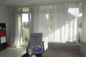 FRANKFURT-SACHSENHAUSEN: Schöne 2 ZW mit Balkon -tolle Aussicht-
