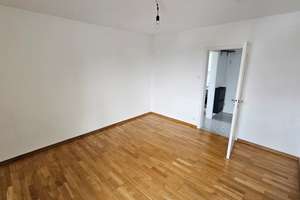 Gepflegte 1-Zimmer-Wohnung (1. OG) mit Balkon und EBK in wunderschöner, ruhiger Lage in Stgt. – Die vollständige Adresse der Immobilie erhältst du vom Anbieter., 70186 Gablenberg, Stuttgart – Vorschaubild 2