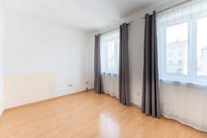 - Voll unterkellertes Einfamilienhaus mit Doppelgarage in Innenstadtlage - – Die vollständige Adresse der Immobilie erhältst du vom Anbieter., 94315 Kernstadt, Straubing – Vorschaubild 14