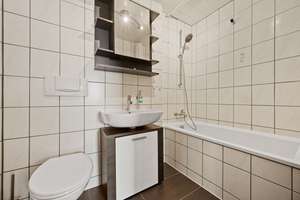 Attraktive 2-Zimmer-Wohnung mit Loggia, Außenstellplatz und Aussicht – Die vollständige Adresse der Immobilie erhältst du vom Anbieter., 72760 Reutlingen-Mitte, Reutlingen – Vorschaubild 10
