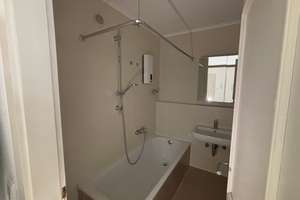 Charmante 3-Zimmerwohnung mit großzügigem Balkon in Köln-Ehrenfeld – Die vollständige Adresse der Immobilie erhältst du vom Anbieter., 50823 Ehrenfeld (Ortsteil), Köln – Vorschaubild 4