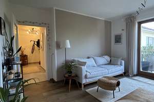 2-Zimmer-Wohnung mit Balkon in Beiertheim – Karolinenstraße 2a, 76135 Beiertheim-Bulach, Karlsruhe – Vorschaubild 1