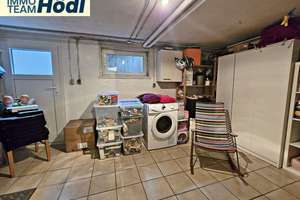 Tolles Reihenmittelhaus ohne Garage oder AAP im Freien sucht neuen Eigentümer!! – Die vollständige Adresse der Immobilie erhältst du vom Anbieter., 72760 Reutlingen-Mitte, Reutlingen – Vorschaubild 19