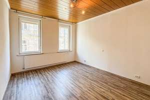 Bezugsfreie 4-Zimmer-Wohnung mit Balkon und zwei Bädern im Herzen von Fürth – Die vollständige Adresse der Immobilie erhältst du vom Anbieter., 90762 Altstadt, Innenstadt, Fürth – Vorschaubild 6