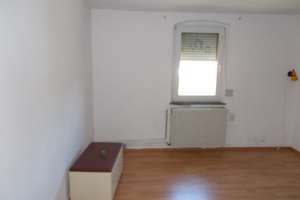 Viel Wohnraum, Einliegerwohnung + Garten in Büdingen-Rinderbügen – Die vollständige Adresse der Immobilie erhältst du vom Anbieter., 63654 Büdingen – Vorschaubild 9