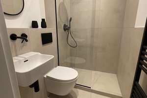 stilvoll möbliert / inkl. Glasfaser und TV / AA Lage – Flüggestr 5, 30161 Oststadt, Hannover – Vorschaubild 4