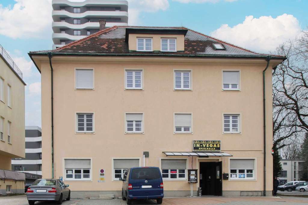 Vermietete Dachgeschosswohnung inkl. Stellplatz - Bahnhofsnah in Ingolstadt