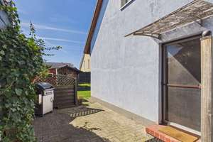 Großes 7-Zimmer Einfamilienhaus aus 2007, Effizienzklasse B, mit PV-Anlage und Kamin in Velstove – Die vollständige Adresse der Immobilie erhältst du vom Anbieter., 38448 Velstove, Wolfsburg – Vorschaubild 11