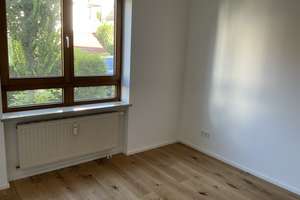 Einziehen & wohlfühlen-moderne, sanierte Wohnung mit Garten und Einbauküche in Deuringen – Breitenbergweg 11, 86391 Stadtbergen – Vorschaubild 13