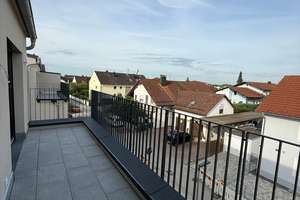 ERSTBEZUG: Exklusive 2-Zimmer Dachgeschosswohnung mit hochwertiger Einbauküche & Balkon in Mailing – Brunellenstraße 8, 85055 Mailing, Ingolstadt – Vorschaubild 5