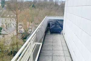 Erstklassig Wohnen – Stilvolle Penthousewohnung mit Sonnenterrasse und Garage – Die vollständige Adresse der Immobilie erhältst du vom Anbieter., 42119 Elberfeld, Wuppertal – Vorschaubild 6