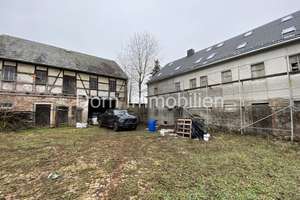 Sanierungsprojekt: Drei-Seitenhof in Wildenfels - Härtensdorf - im Verkauf – Karl-Marx-Str. 64, 8134 Wildenfels – Vorschaubild 1