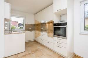 Hochwertiges Einfamilienhaus mit beheiztem Wintergarten und schönem Garten in familiärer Umgebung – 13591 Staaken, Berlin – Vorschaubild 4