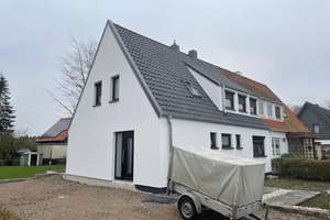 Eckernfeld: frischsanierte DHH zum erstbezug – Die vollständige Adresse der Immobilie erhältst du vom Anbieter., 27580 Lehe, Bremerhaven – Vorschaubild 2