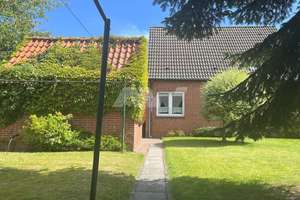 Wohnhaus mit Garage in guter Wohnlage in Norden - Ekel – Die vollständige Adresse der Immobilie erhältst du vom Anbieter., 26506 Norden – Vorschaubild 6