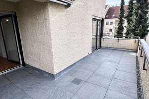 Großzügige 3-Zimmer-Wohnung mit zwei sonnigen Dachterrassen und Weitblick – 93051 Kumpfmühl-Ziegetsdorf-Neuprüll, Regensburg – Vorschaubild 23