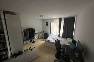 SCHÖNE HELLE 2-ZIMMER-WHG NAHE EISERNER STEG SACHSENHAUSEN- NORD – 60594 Sachsenhausen-Nord, Frankfurt am Main – Vorschaubild 3