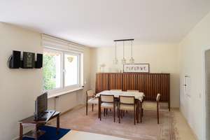 Gepflegtes Einfamilienhaus in begehrter Lage am Saarbrücker Eschberg! – Die vollständige Adresse der Immobilie erhältst du vom Anbieter., 66121 Eschberg, Saarbrücken – Vorschaubild 2