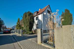 Erfurt-Marbach: Einfamilienhaus mit Ausbau- und Entwicklungspotenzial – Die vollständige Adresse der Immobilie erhältst du vom Anbieter., 99092 Marbach, Erfurt – Vorschaubild 3